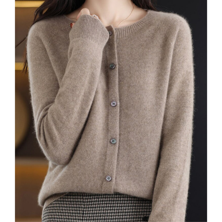 Camille | Cardigan Classique Boutonné Col Rond
